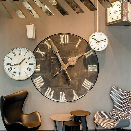 One Berlin-hauptbahnhof