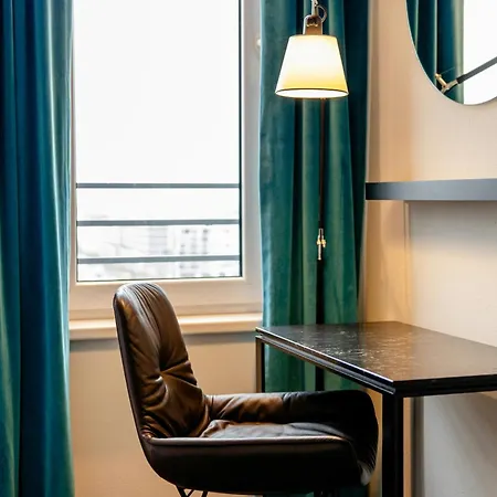 One Berlin-hauptbahnhof