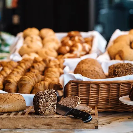 One Berlin-hauptbahnhof Hotel 3*