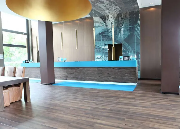 One Berlin-hauptbahnhof Hotel